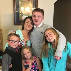 Meet your Posher, Melissa